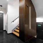 Schoeps Stylowe Blisko Starego Rynku By Renters 3* 포즈난