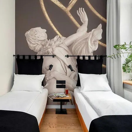 Schoeps Stylowe Blisko Starego Rynku By Renters 포즈난